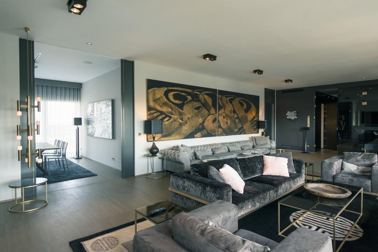 Monbijou Penthouse By Suite030
