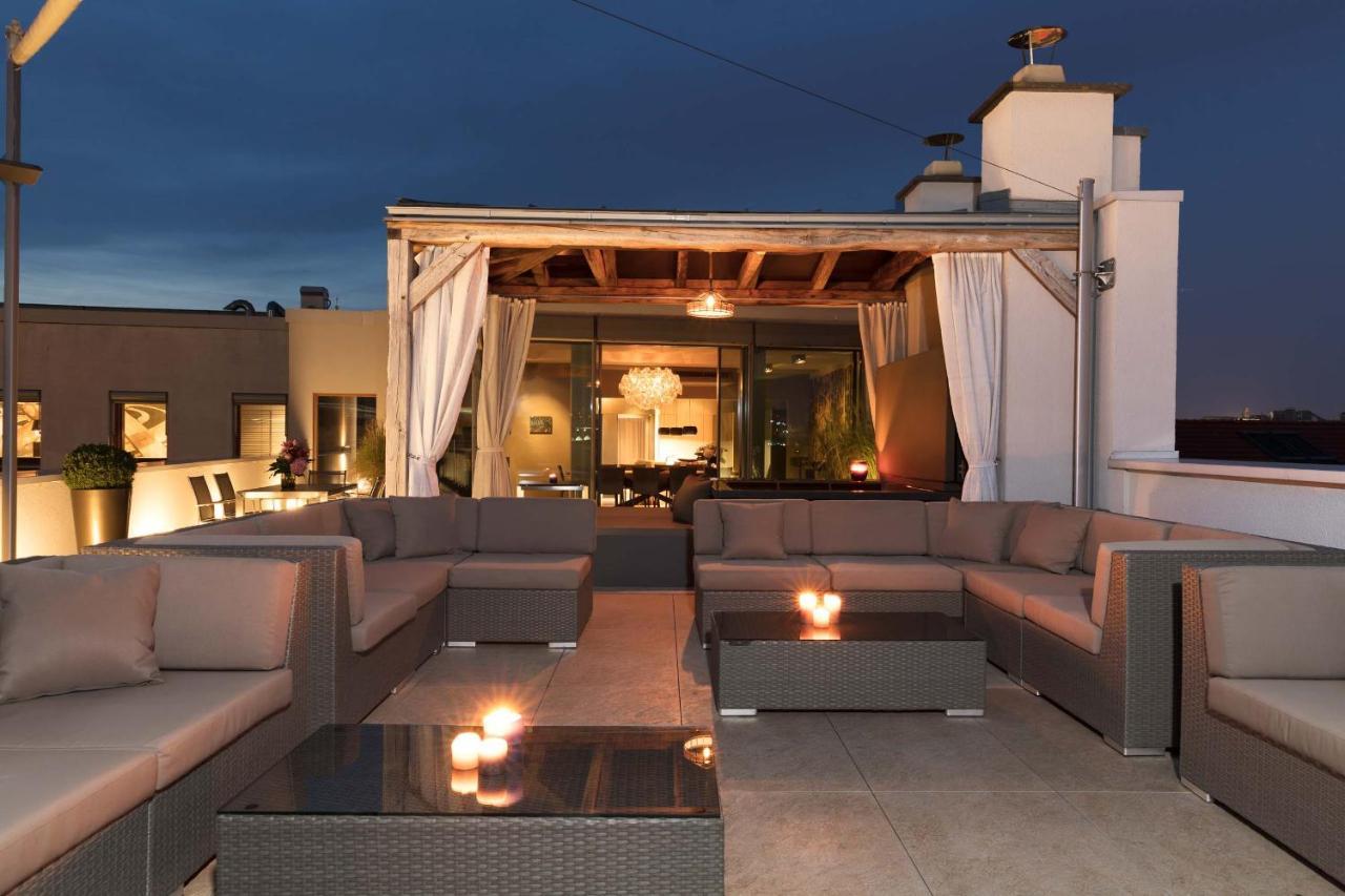 Monbijou Penthouse By Suite030